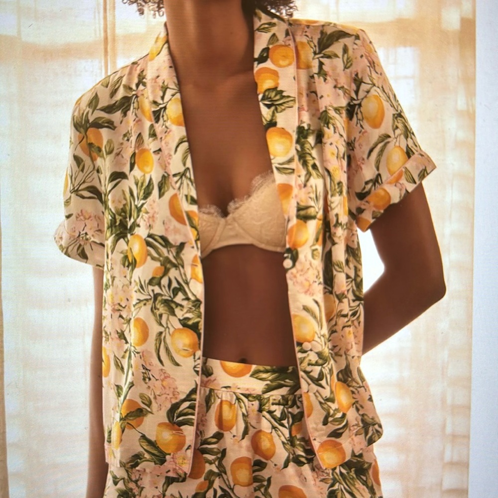 Anthropologie printfresh Lemon Print Short Pajama Set in Cream and Yellow